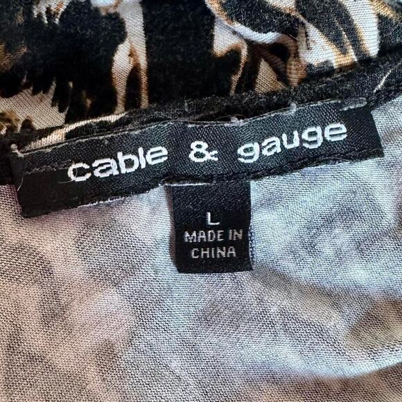 Womens Top Size Large Black Beige Animal Print Professional Office Church Work - Picture 8 of 8